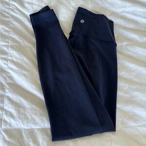 Lululemon women’s size 4 28” navy blue leggings